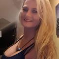 Reife Blondine von 53 Jahren sucht Sex. Bild