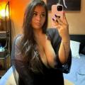 Luna, junges mollige Girl, mit XXL Busen.  Bild