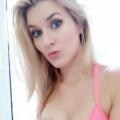 Blonde Lucy sucht Spass Bild